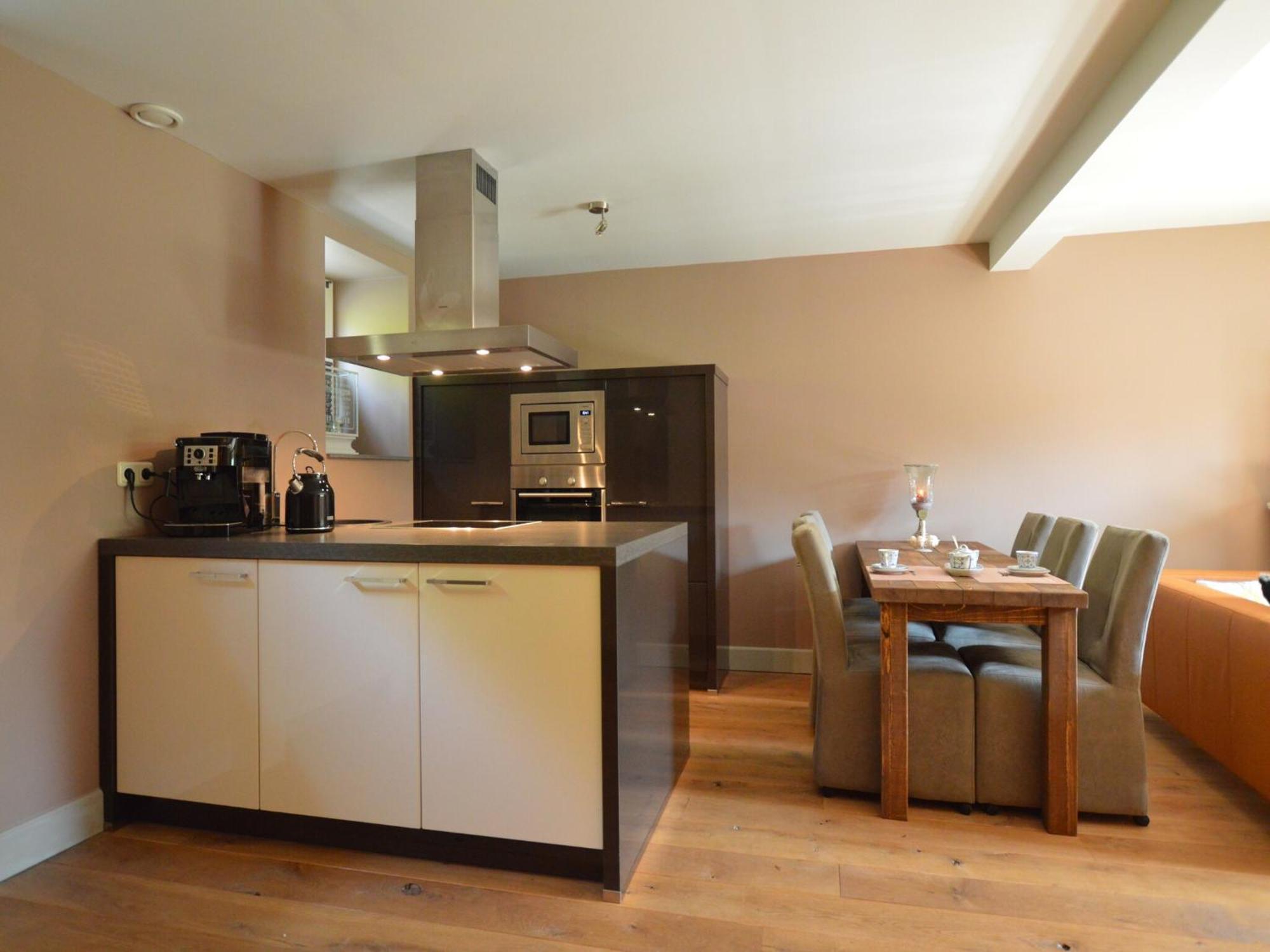 Stunning Holiday Home Near Forest In Slenaken Exteriör bild