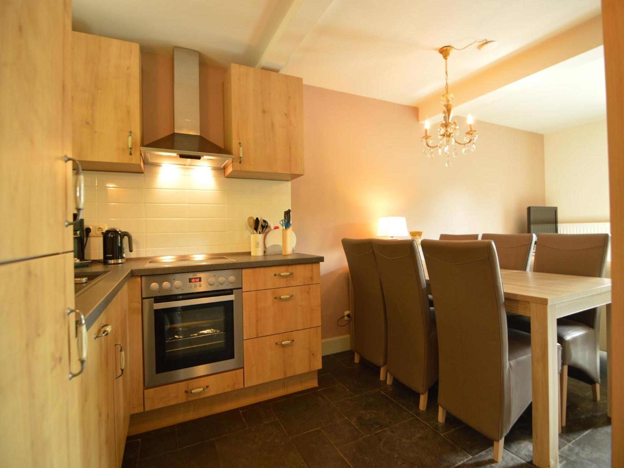 Stunning Holiday Home Near Forest In Slenaken Exteriör bild