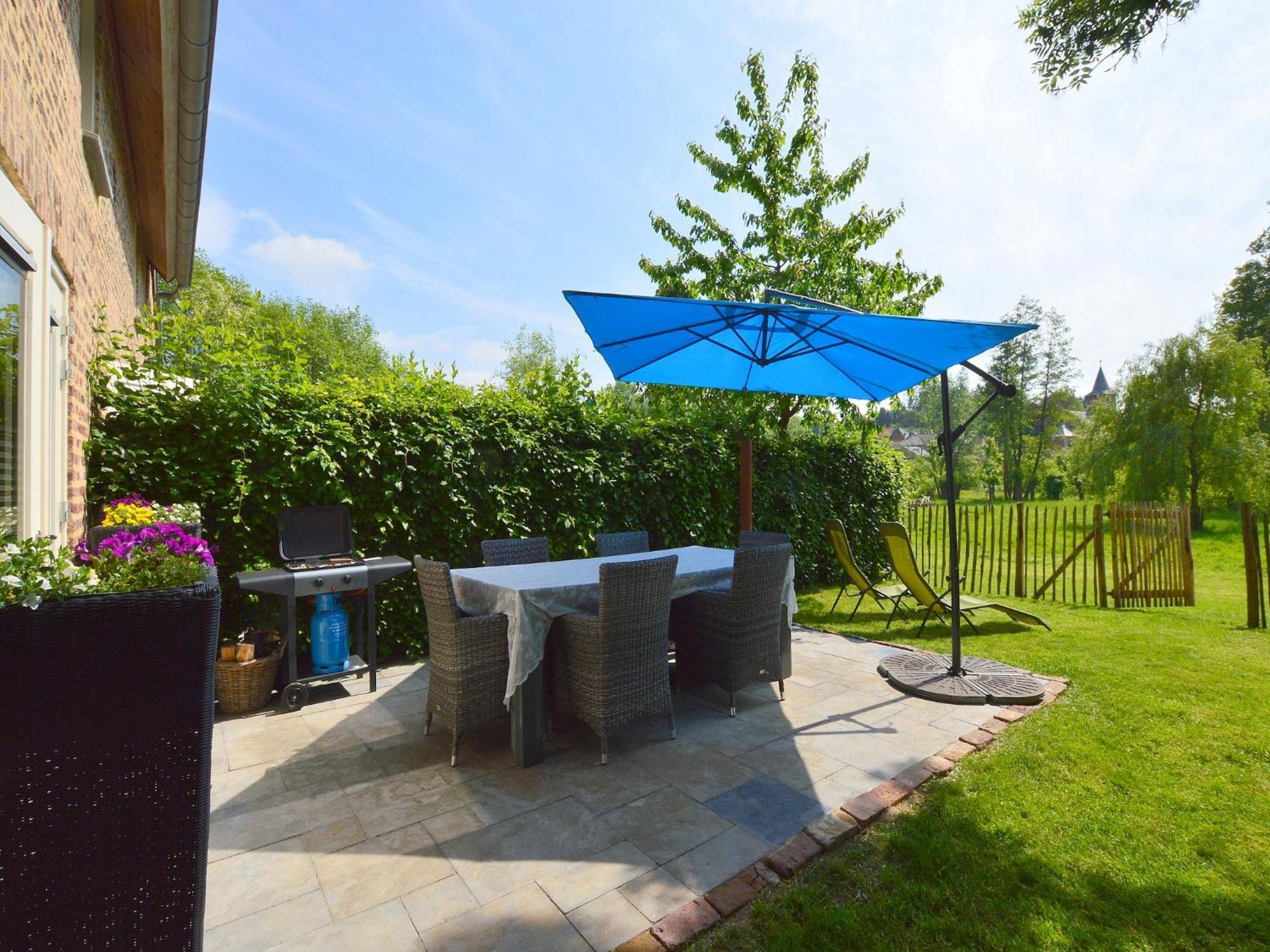 Stunning Holiday Home Near Forest In Slenaken Exteriör bild
